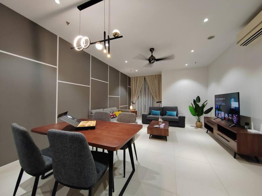 Apartamento Arcoris Mont Kiara 6# Cozy 1 Bedroom#1-3 Pax # Kl