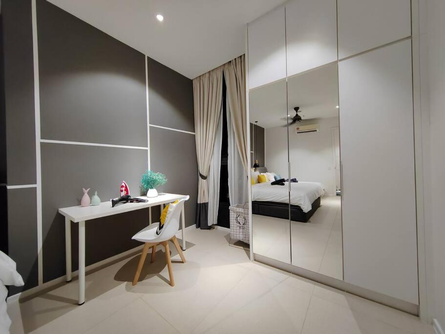 Pangsapuri Arcoris Mont Kiara 6# Cozy 1 Bedroom#1-3 Pax # Kl Kuala Lumpur
