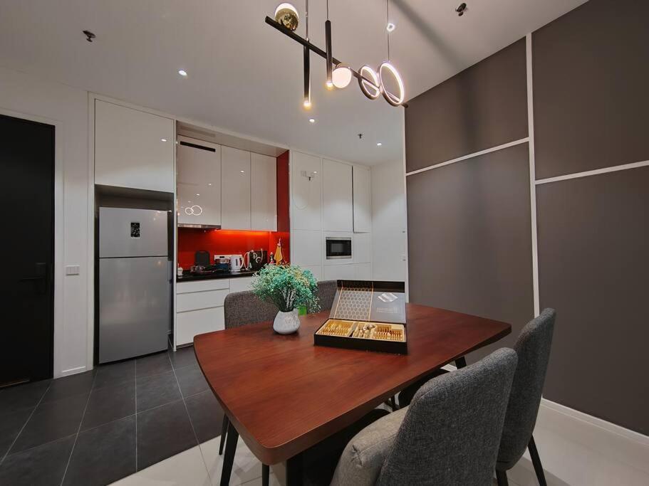 Arcoris Mont Kiara 6# Cozy 1 Bedroom#1-3 Pax # Kl