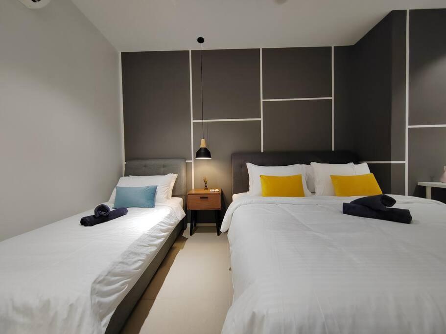 Pangsapuri Arcoris Mont Kiara 6# Cozy 1 Bedroom#1-3 Pax # Kl *